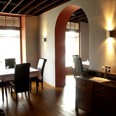 Hotel Saloon Zlin Bagian luar foto