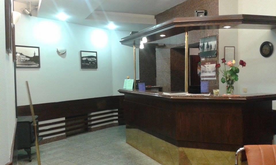 Hotel Saloon Zlin Bagian luar foto