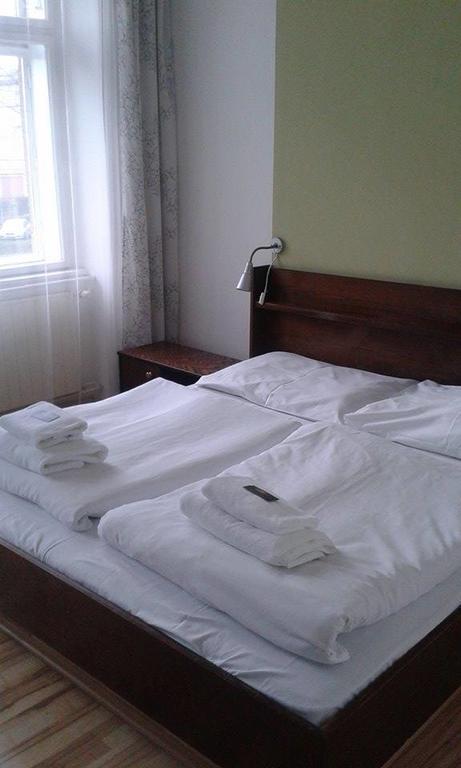Hotel Saloon Zlin Ruang foto