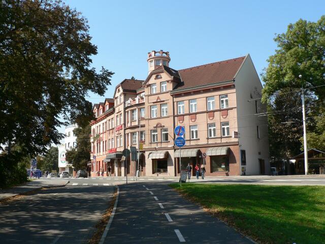 Hotel Saloon Zlin Bagian luar foto